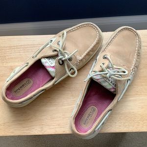 Sperry Topsiders